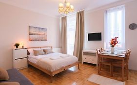 Central Station Apartments